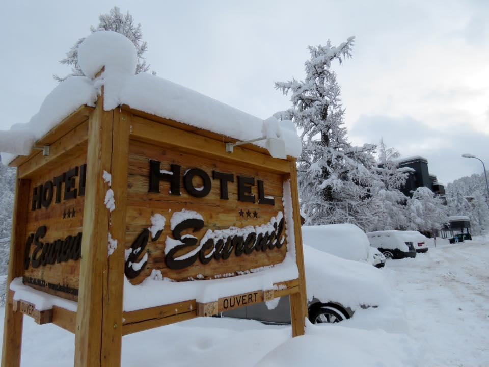 Hotel Ecureuil Вар Екстериор снимка