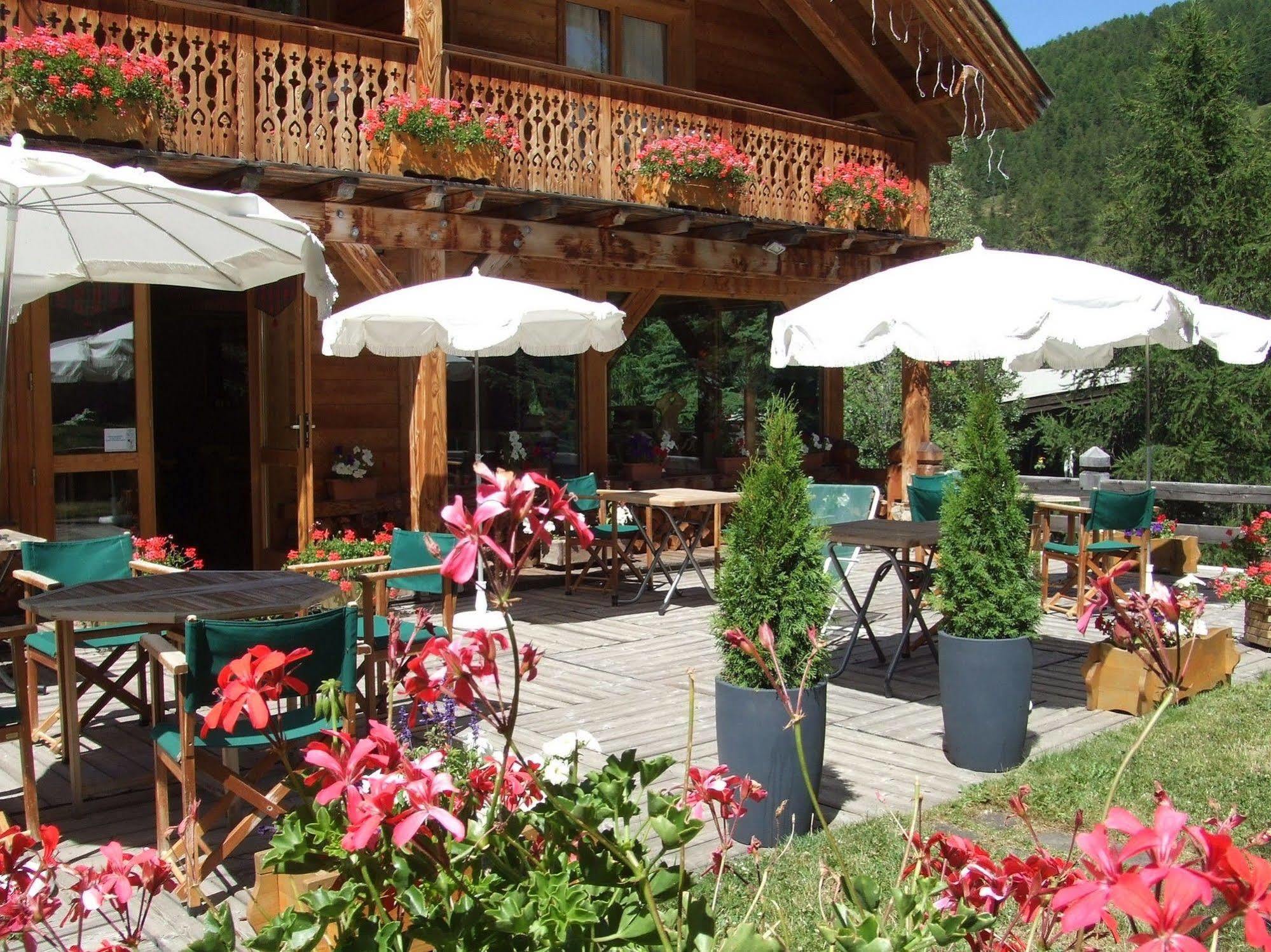 Hotel Ecureuil Вар Екстериор снимка